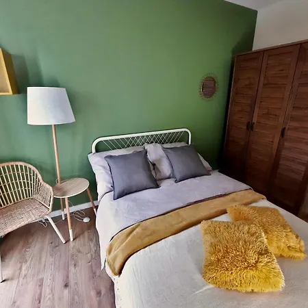 Apartment Trident Ii
