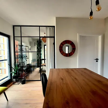 Trident Ii Apartment Gdansk